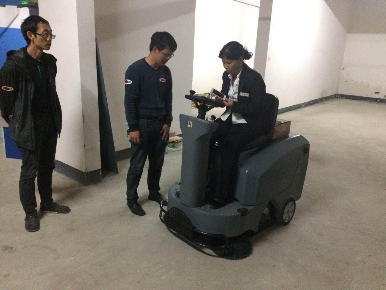 清掃車為什么應用如此廣泛，它有什么優(yōu)勢?